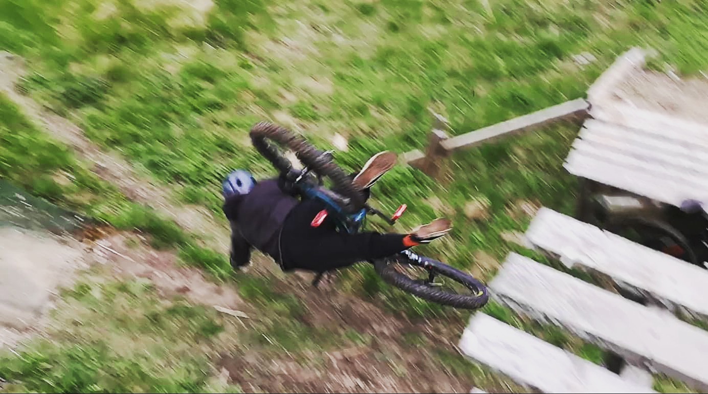 Pyörien huolto ja korjaus sujuu ajamista paremmin